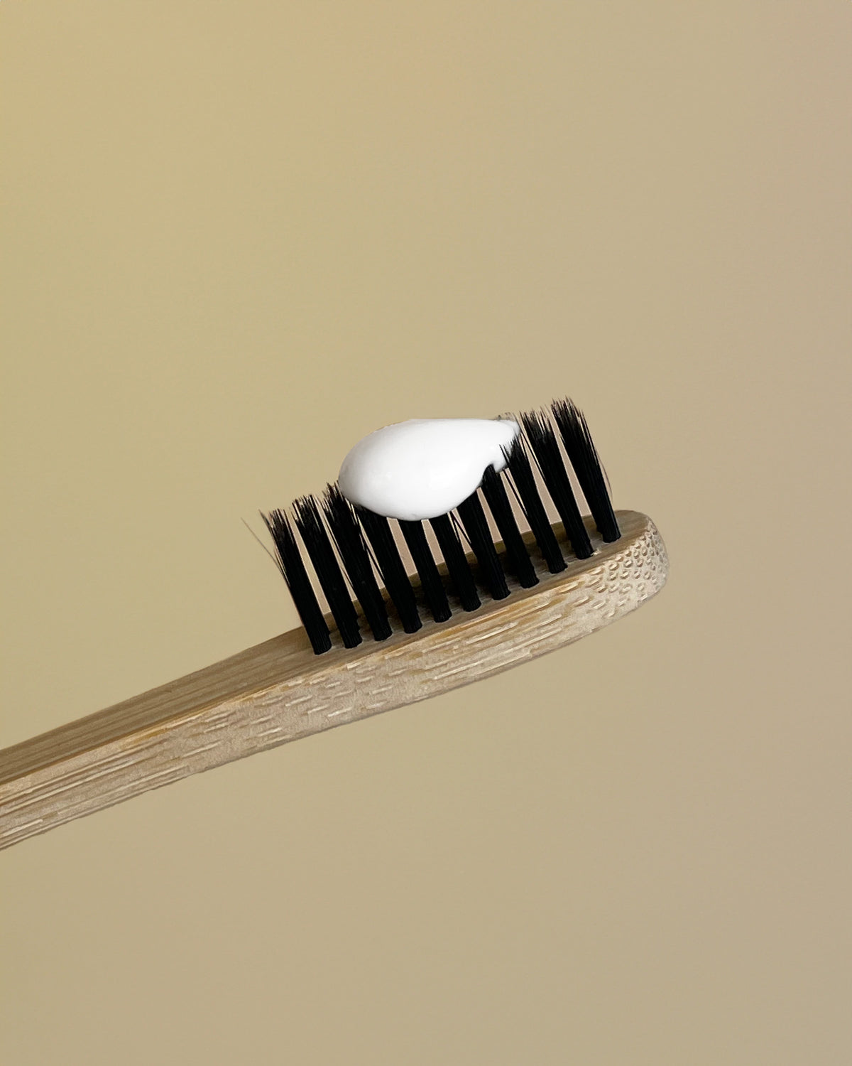 SLS and alcohol free toothpaste